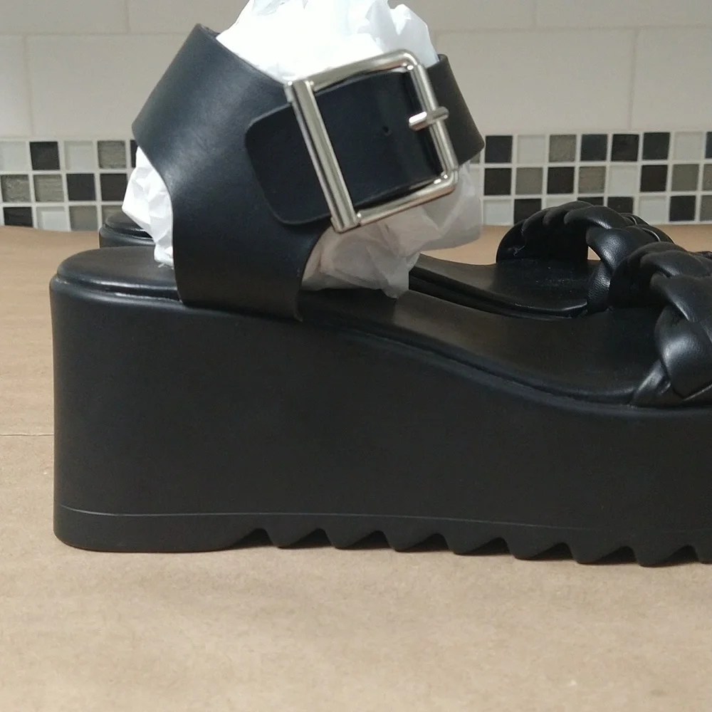 New with Tags, Forever 21 Black Wedge Sandals with Silver Buckles in size 7 - Picture 2 of 11